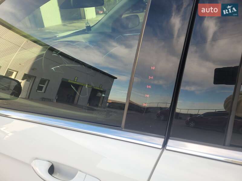 Позашляховик / Кросовер Ford Edge 2020 в Чорткові