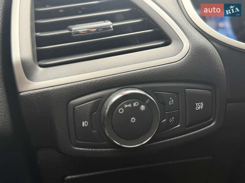 Внедорожник / Кроссовер Ford Edge 2019 в Днепре