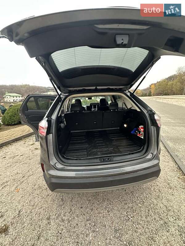 Позашляховик / Кросовер Ford Edge 2023 в Дніпрі фото 19 Позашляховик / Кросовер Ford Edge 2023 в Дніпрі