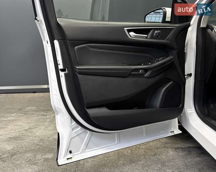 Позашляховик / Кросовер Ford Edge 2016 в Києві