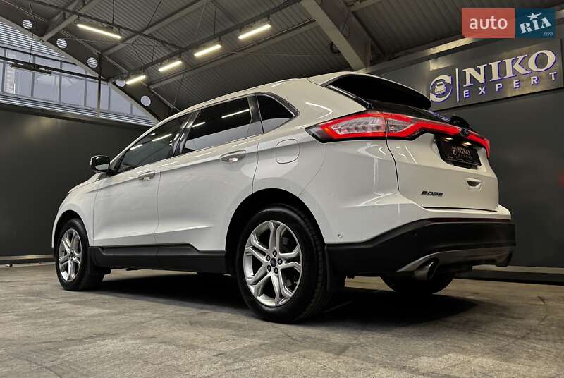 Позашляховик / Кросовер Ford Edge 2016 в Києві