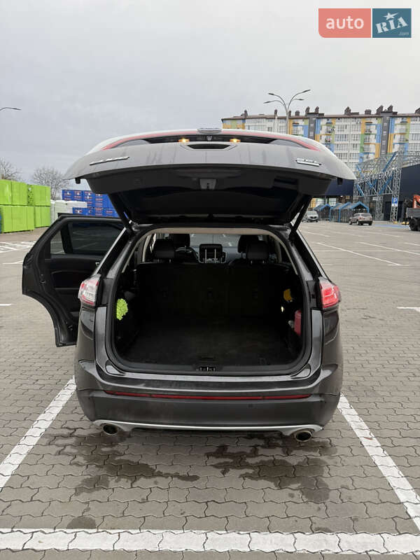 Позашляховик / Кросовер Ford Edge 2015 в Івано-Франківську