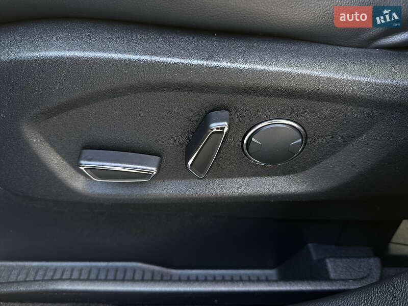 Позашляховик / Кросовер Ford Edge 2018 в Дрогобичі