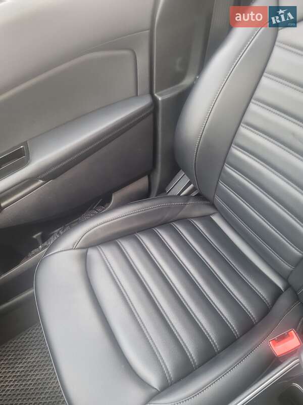 Позашляховик / Кросовер Ford Edge 2020 в Дніпрі фото 10 Позашляховик / Кросовер Ford Edge 2020 в Дніпрі