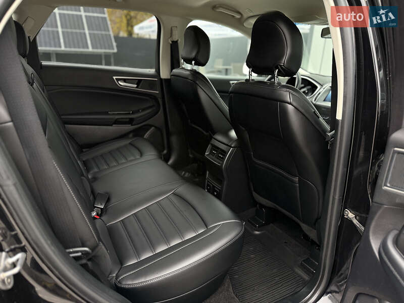 Внедорожник / Кроссовер Ford Edge 2018 в Владимире