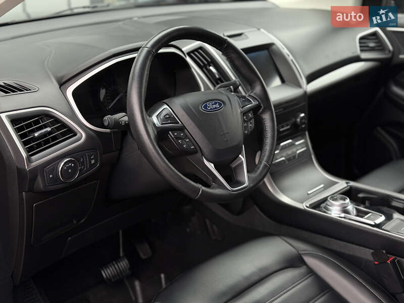 Внедорожник / Кроссовер Ford Edge 2018 в Владимире