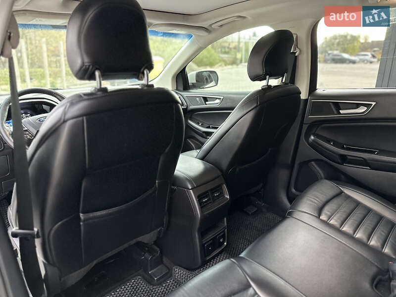 Позашляховик / Кросовер Ford Edge 2016 в Львові