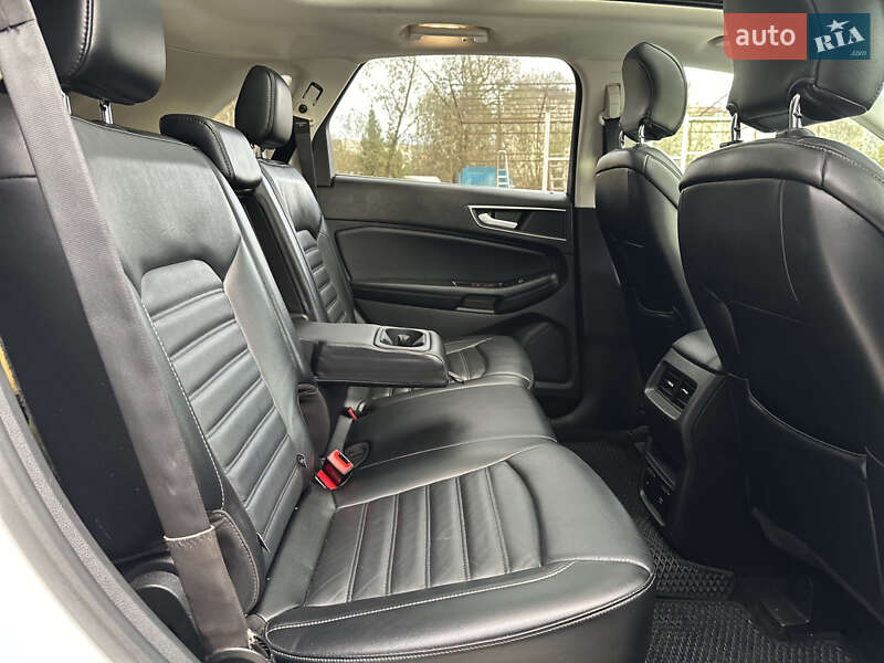 Позашляховик / Кросовер Ford Edge 2016 в Львові