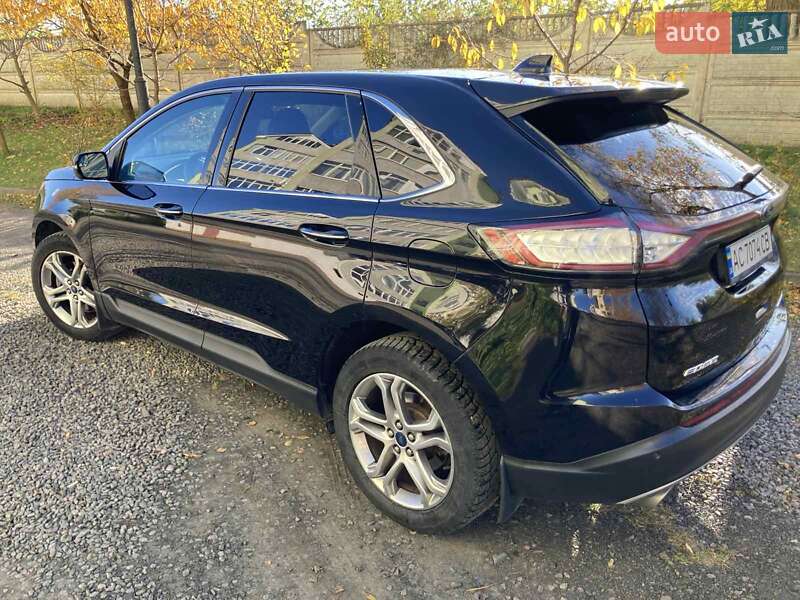 Позашляховик / Кросовер Ford Edge 2016 в Ковелі