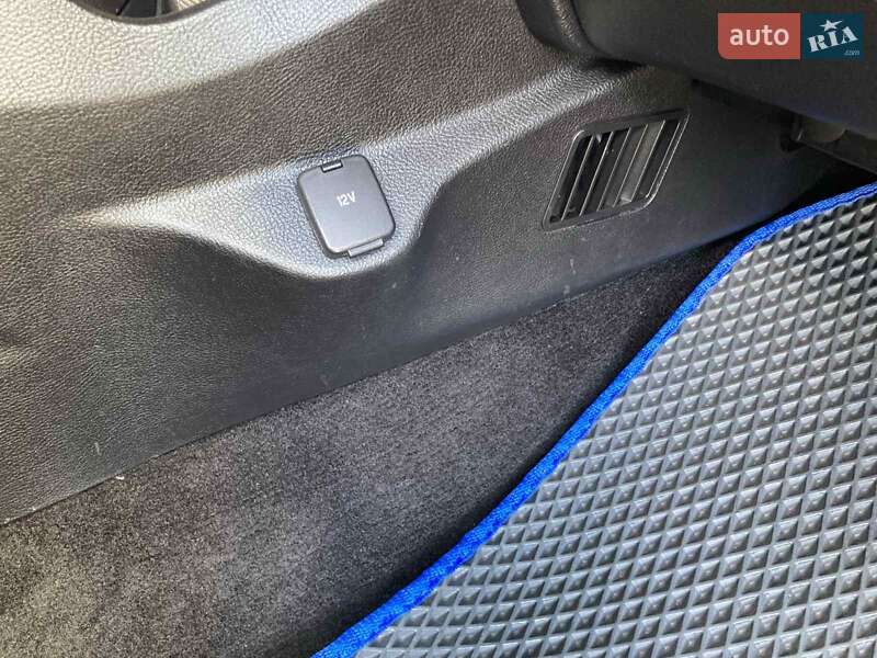 Позашляховик / Кросовер Ford Edge 2016 в Ковелі