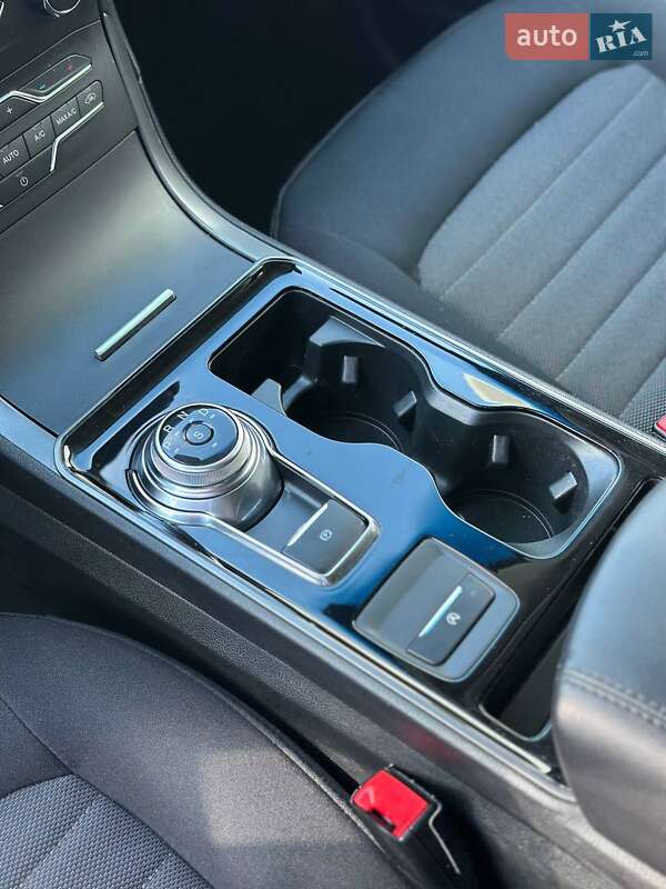 Позашляховик / Кросовер Ford Edge 2020 в Києві