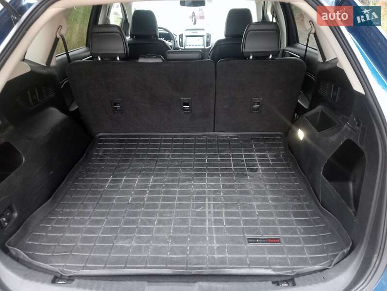 Позашляховик / Кросовер Ford Edge 2020 в Шепетівці