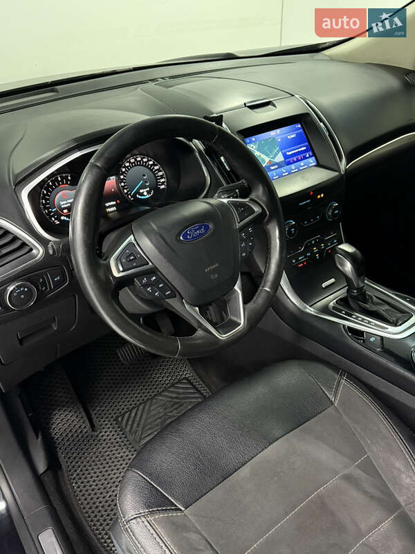 Внедорожник / Кроссовер Ford Edge 2016 в Одессе