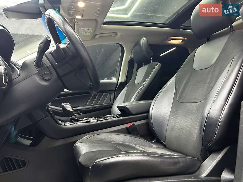 Внедорожник / Кроссовер Ford Edge 2016 в Черновцах