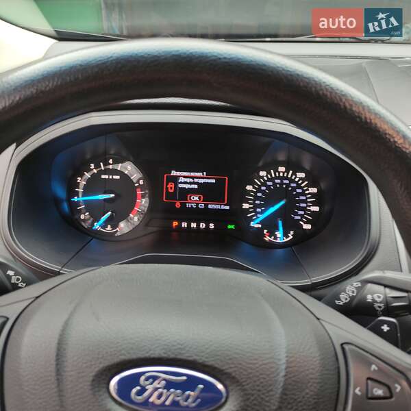 Позашляховик / Кросовер Ford Edge 2017 в Харкові