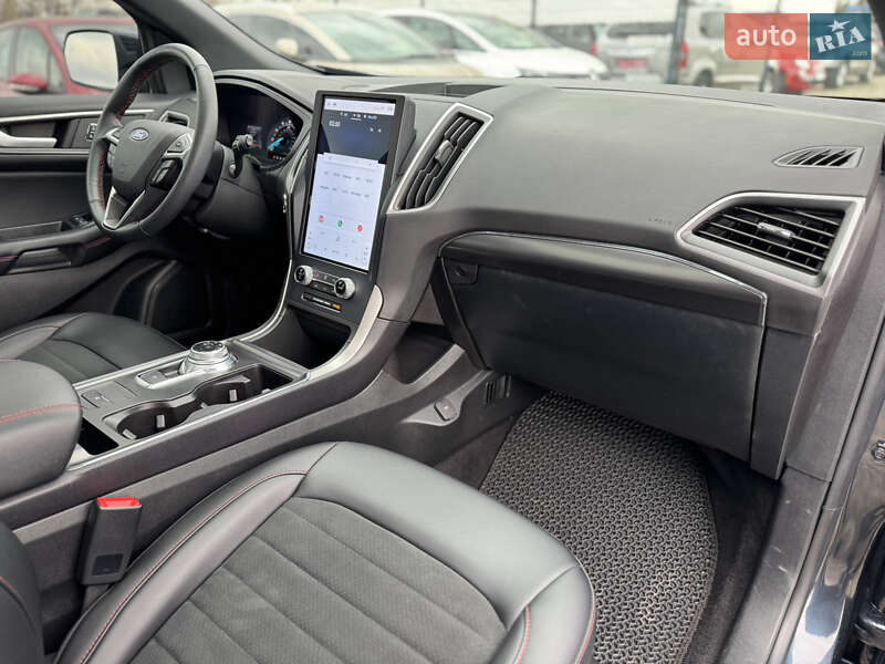 Позашляховик / Кросовер Ford Edge 2023 в Івано-Франківську