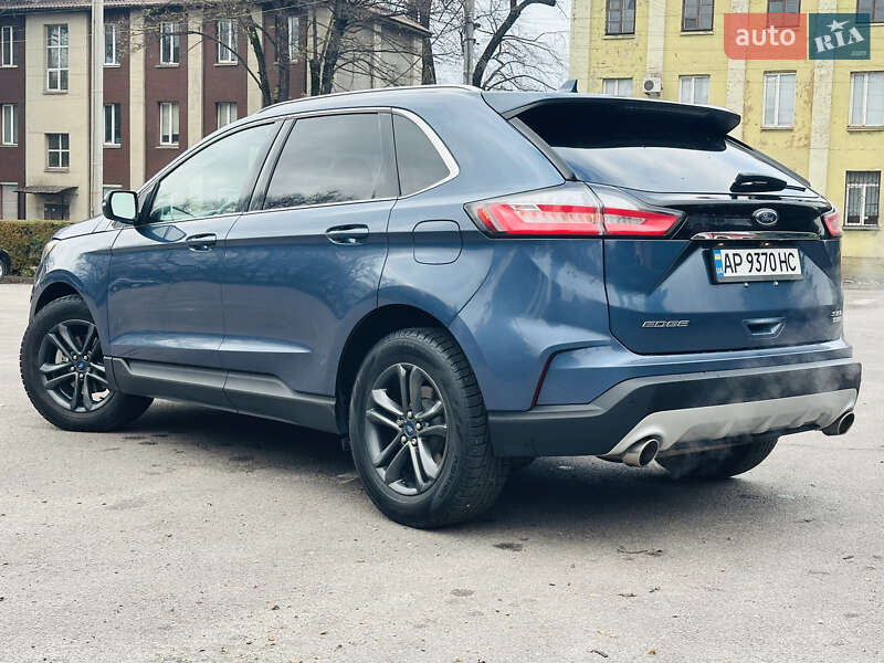 Внедорожник / Кроссовер Ford Edge 2018 в Каменском