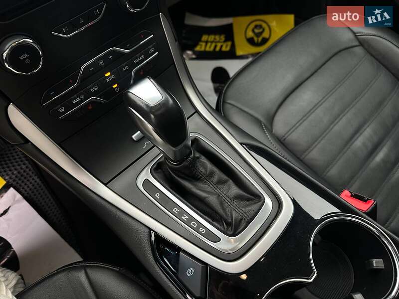 Внедорожник / Кроссовер Ford Edge 2016 в Ивано-Франковске