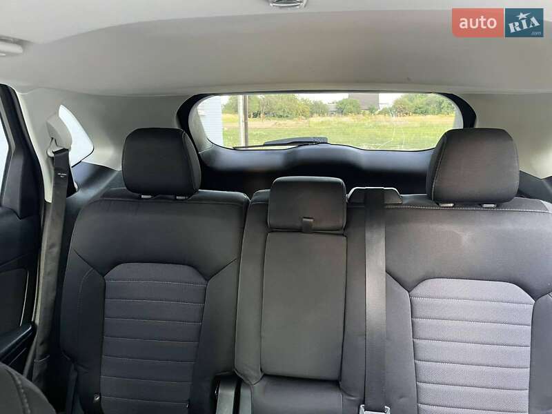 Позашляховик / Кросовер Ford Edge 2015 в Броварах