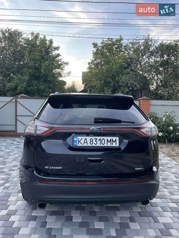 Позашляховик / Кросовер Ford Edge 2015 в Броварах