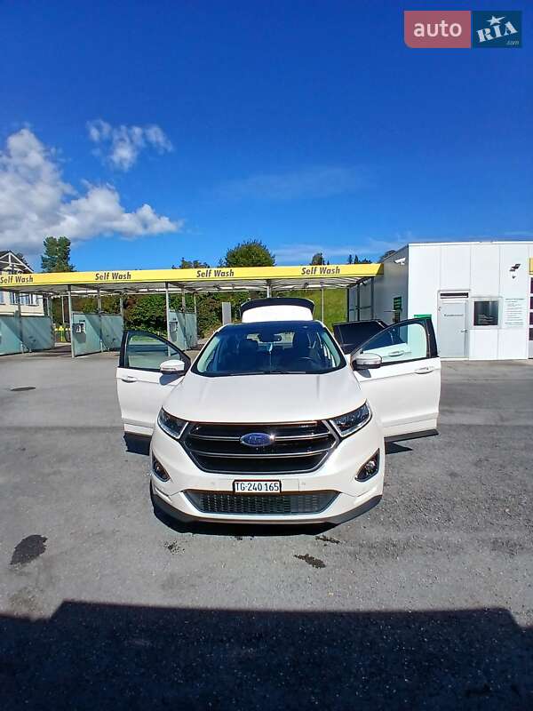 Позашляховик / Кросовер Ford Edge 2017 в Львові