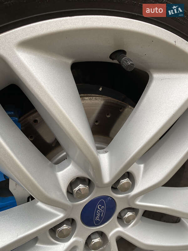 Внедорожник / Кроссовер Ford Edge 2017 в Виннице