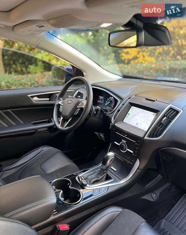 Позашляховик / Кросовер Ford Edge 2016 в Бібрці