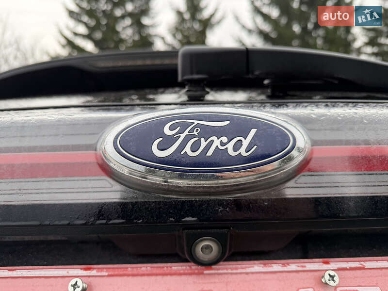 Позашляховик / Кросовер Ford Edge 2015 в Дубні