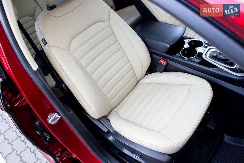 Внедорожник / Кроссовер Ford Edge 2017 в Жовкве