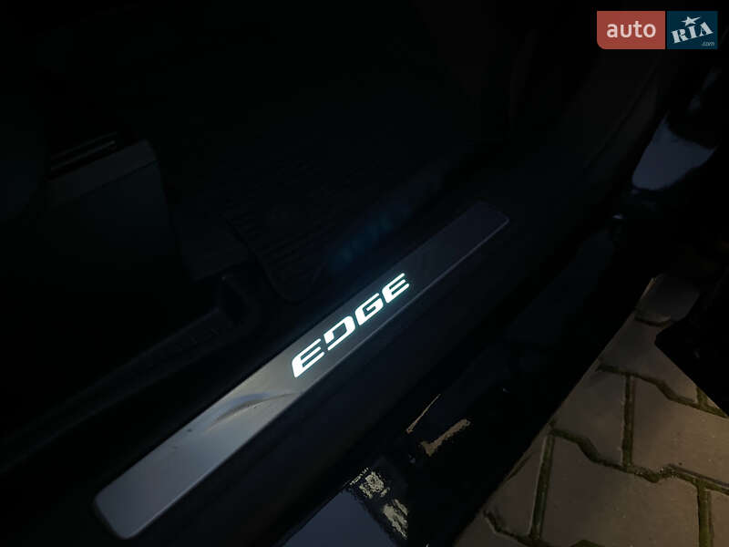 Позашляховик / Кросовер Ford Edge 2016 в Одесі