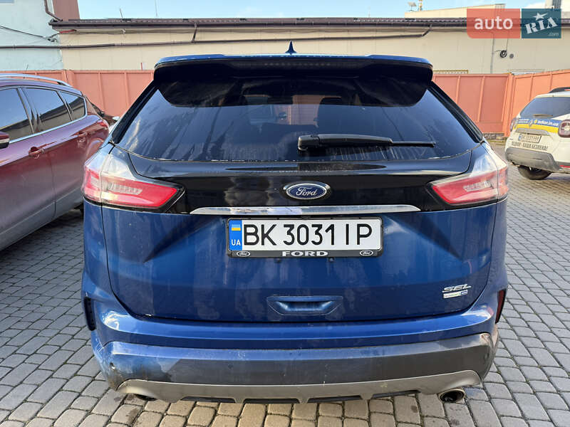 Позашляховик / Кросовер Ford Edge 2020 в Дубні