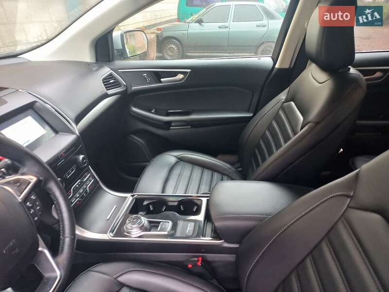 Позашляховик / Кросовер Ford Edge 2020 в Умані