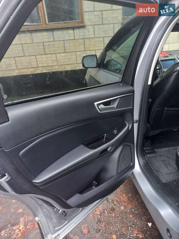 Позашляховик / Кросовер Ford Edge 2020 в Умані