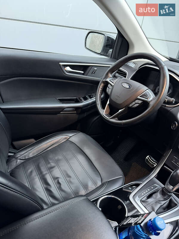 Внедорожник / Кроссовер Ford Edge 2017 в Ирпене