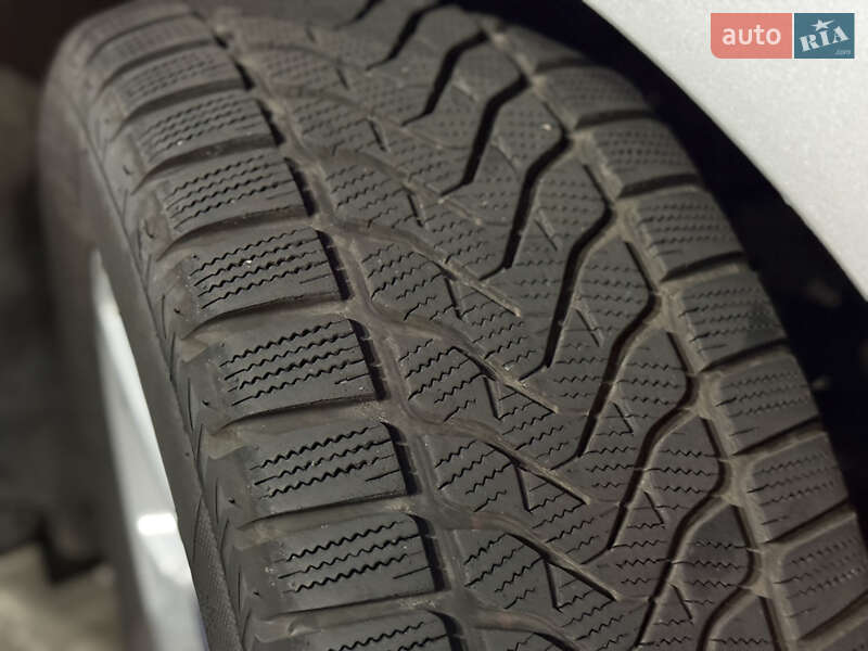 Позашляховик / Кросовер Ford Edge 2016 в Дніпрі