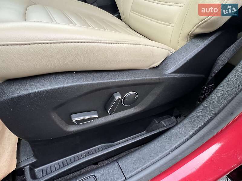 Внедорожник / Кроссовер Ford Edge 2019 в Ровно