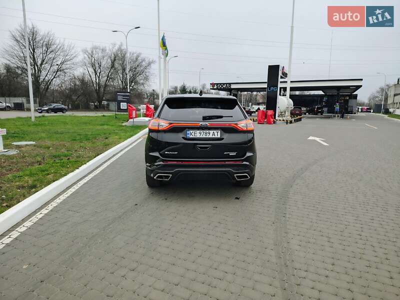 Позашляховик / Кросовер Ford Edge 2017 в Дніпрі