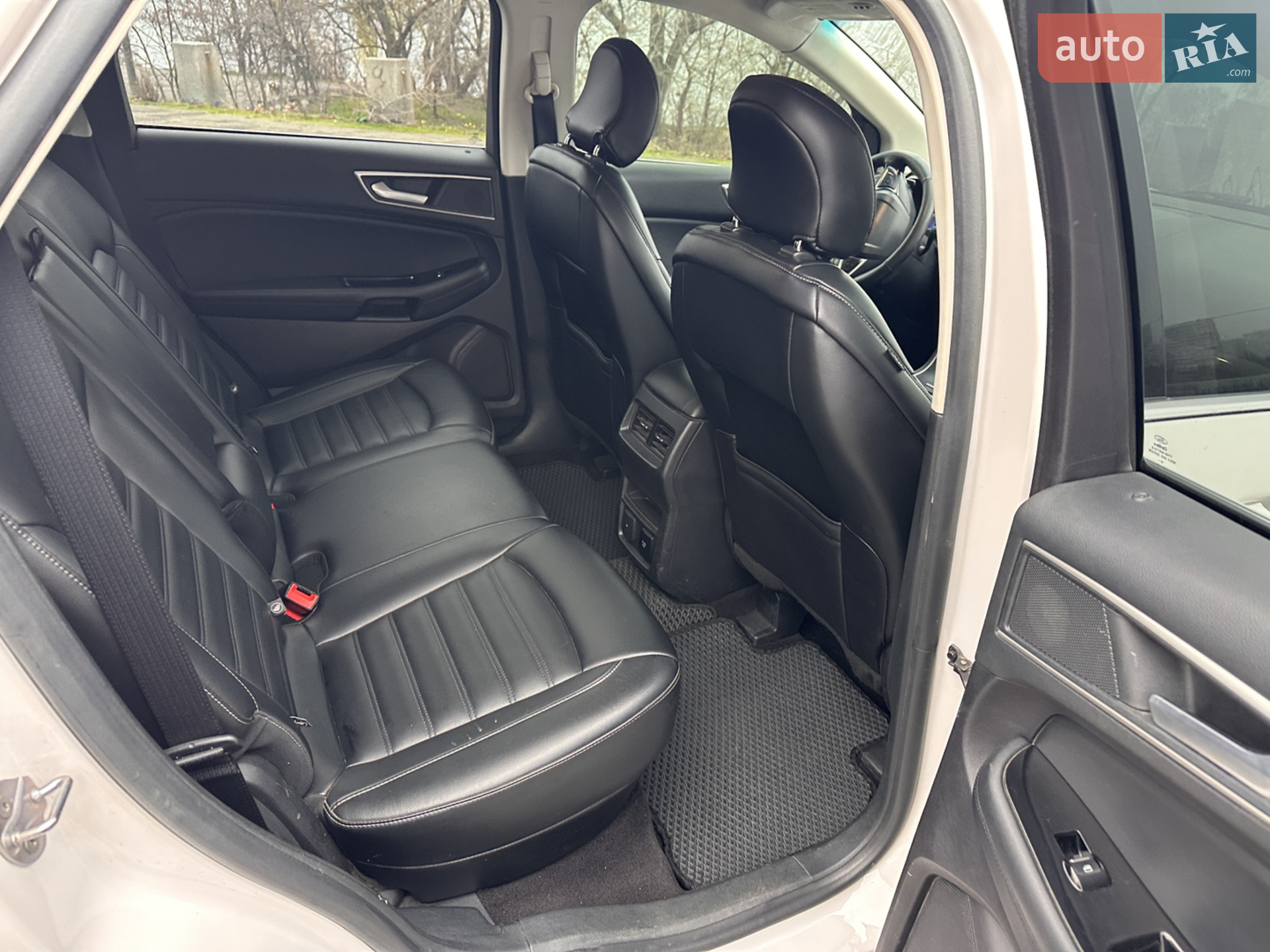 2019 Ford Edge - мініатюра 27