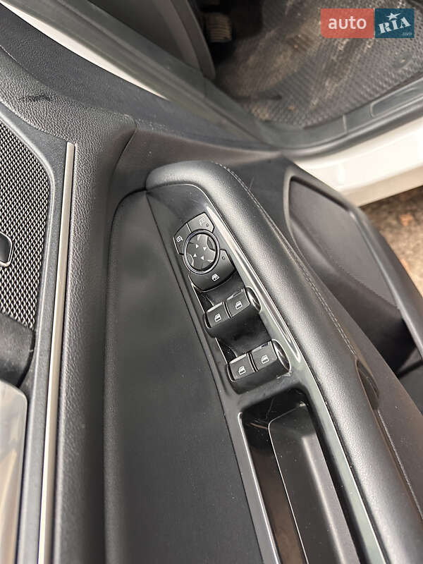 Внедорожник / Кроссовер Ford Edge 2019 в Днепре фото 32 Внедорожник / Кроссовер Ford Edge 2019 в Днепре