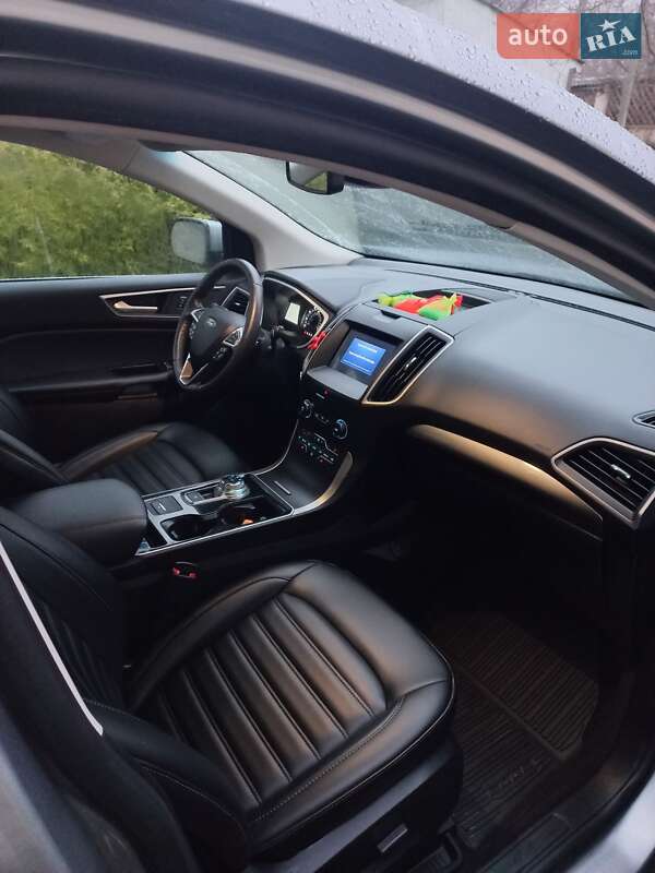 Позашляховик / Кросовер Ford Edge 2020 в Умані