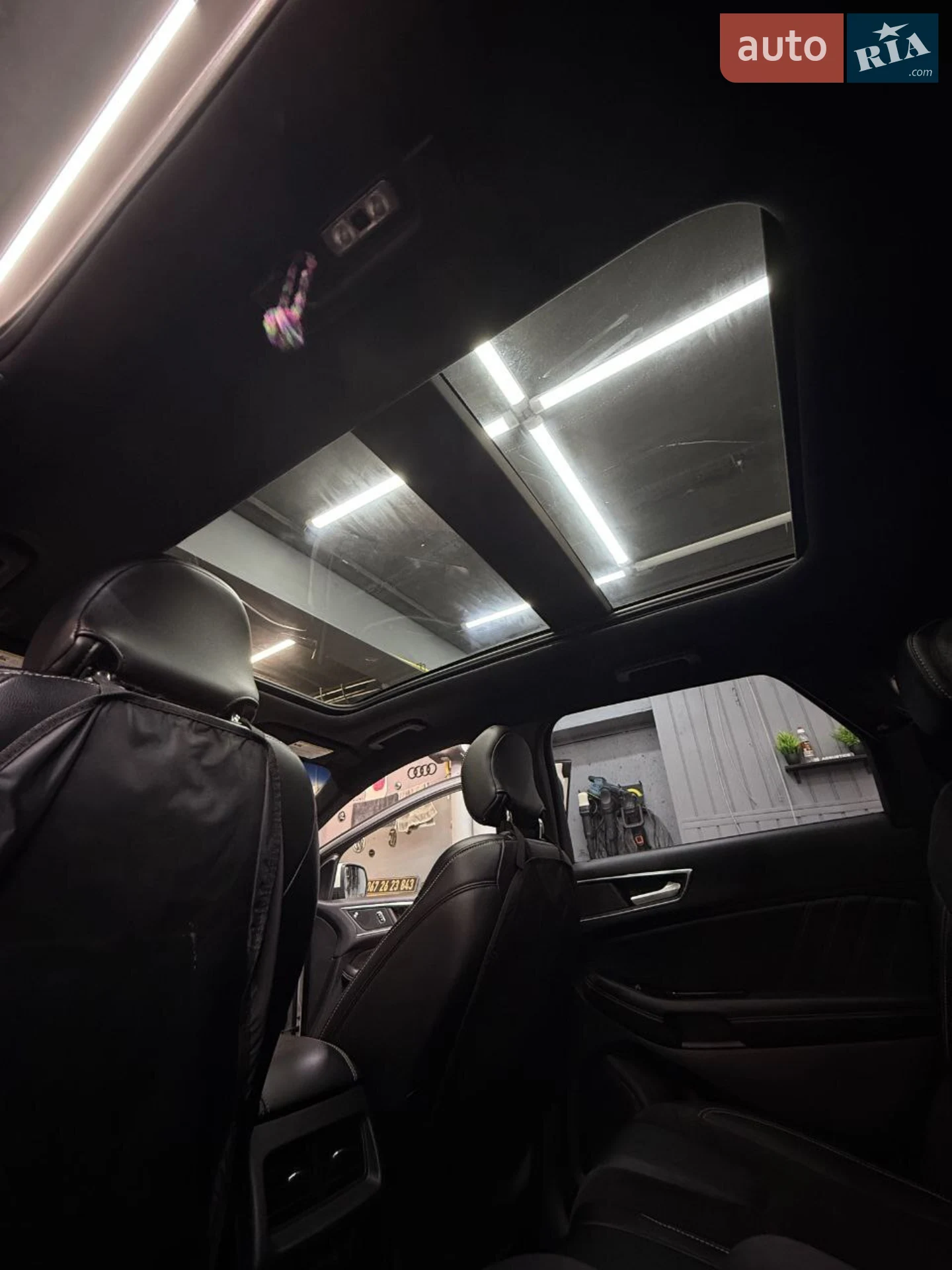 2019 Ford Edge - мініатюра 16
