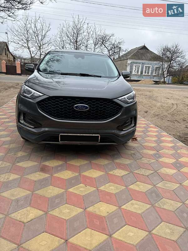 Внедорожник / Кроссовер Ford Edge 2019 в Вознесенске