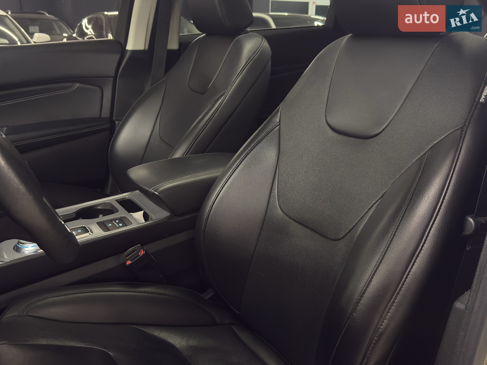 2021 Ford Edge - мініатюра 14