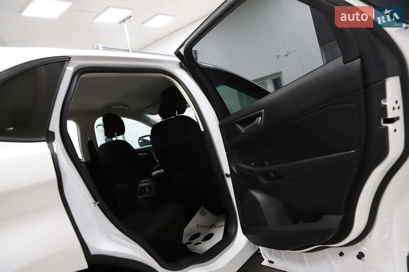 Позашляховик / Кросовер Ford Edge 2018 в Дрогобичі фото 83 Позашляховик / Кросовер Ford Edge 2018 в Дрогобичі