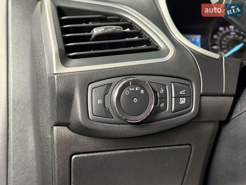 Внедорожник / Кроссовер Ford Edge 2018 в Одессе фото 33 Внедорожник / Кроссовер Ford Edge 2018 в Одессе