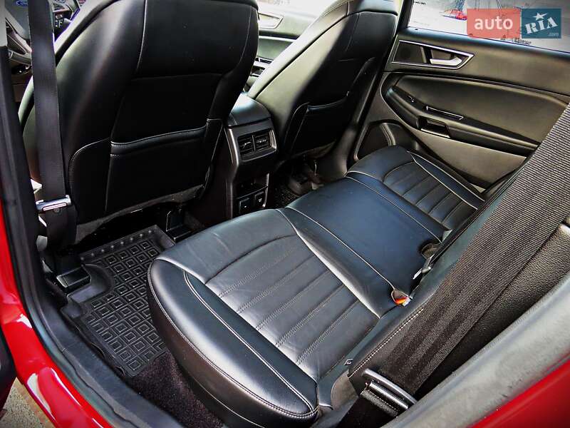 Внедорожник / Кроссовер Ford Edge 2015 в Черкассах