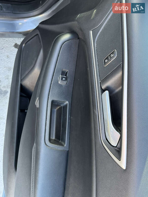 Внедорожник / Кроссовер Ford Edge 2021 в Ровно