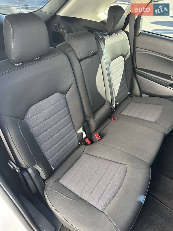 Внедорожник / Кроссовер Ford Edge 2020 в Киеве