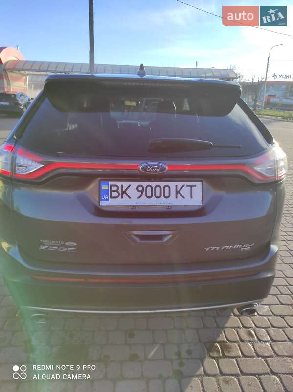 Позашляховик / Кросовер Ford Edge 2016 в Рівному