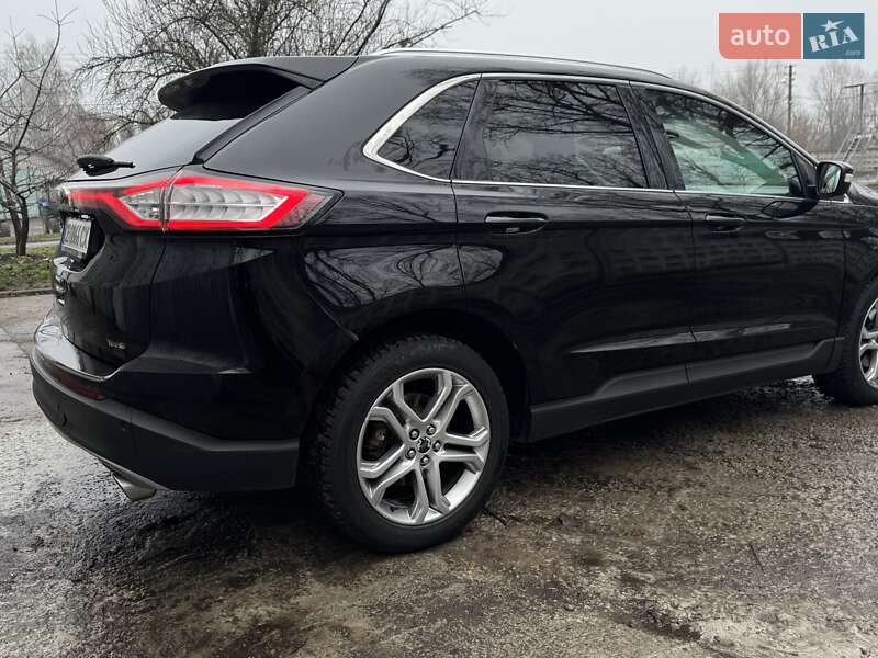 Внедорожник / Кроссовер Ford Edge 2017 в Бахмаче
